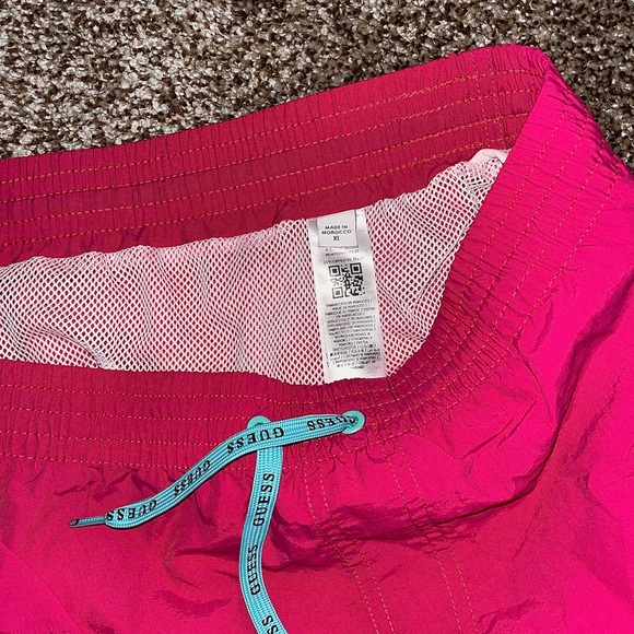Men’s Swim Trunks - Picture 4 of 6
